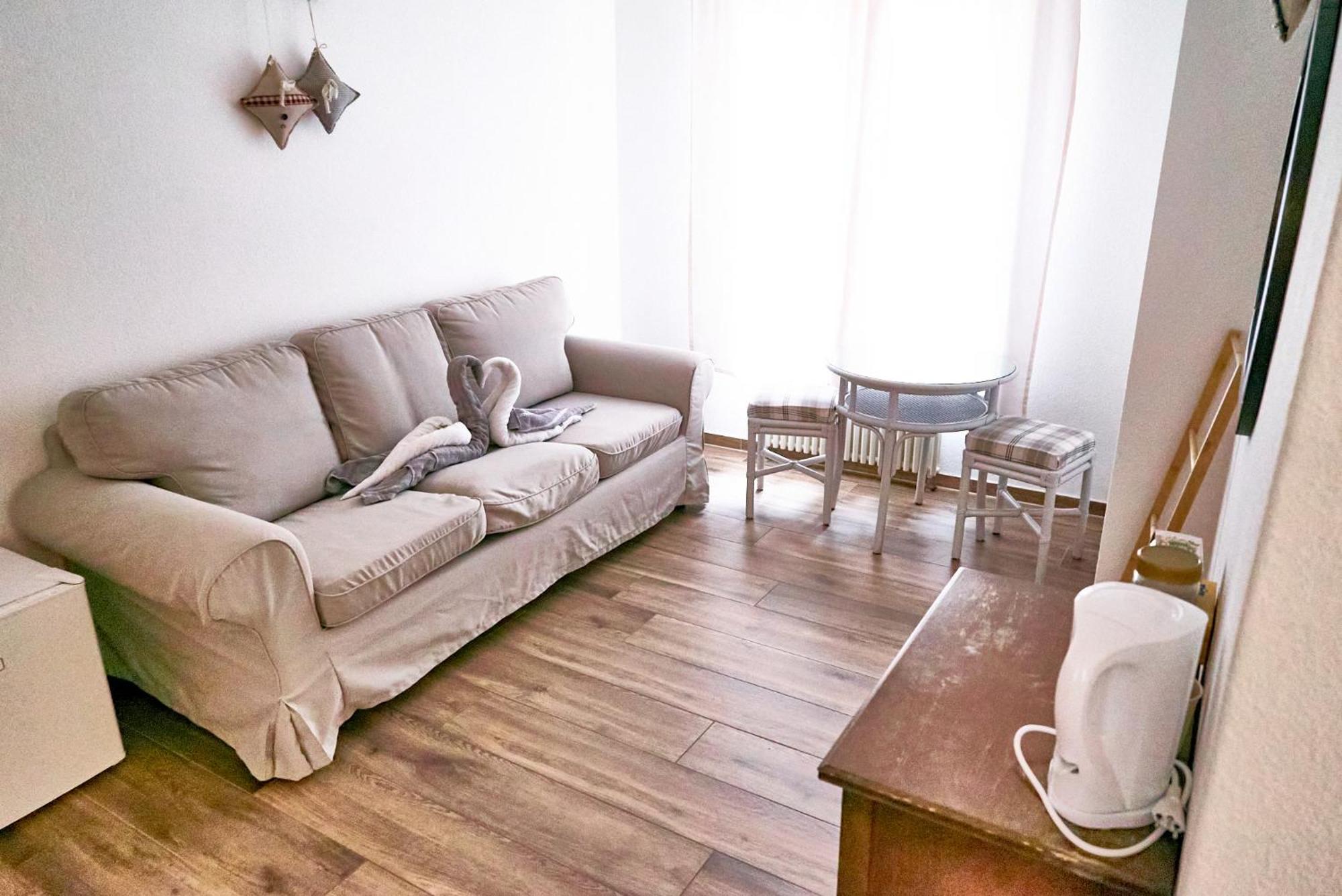Family Room By Interlaken Parking Darligen Ngoại thất bức ảnh